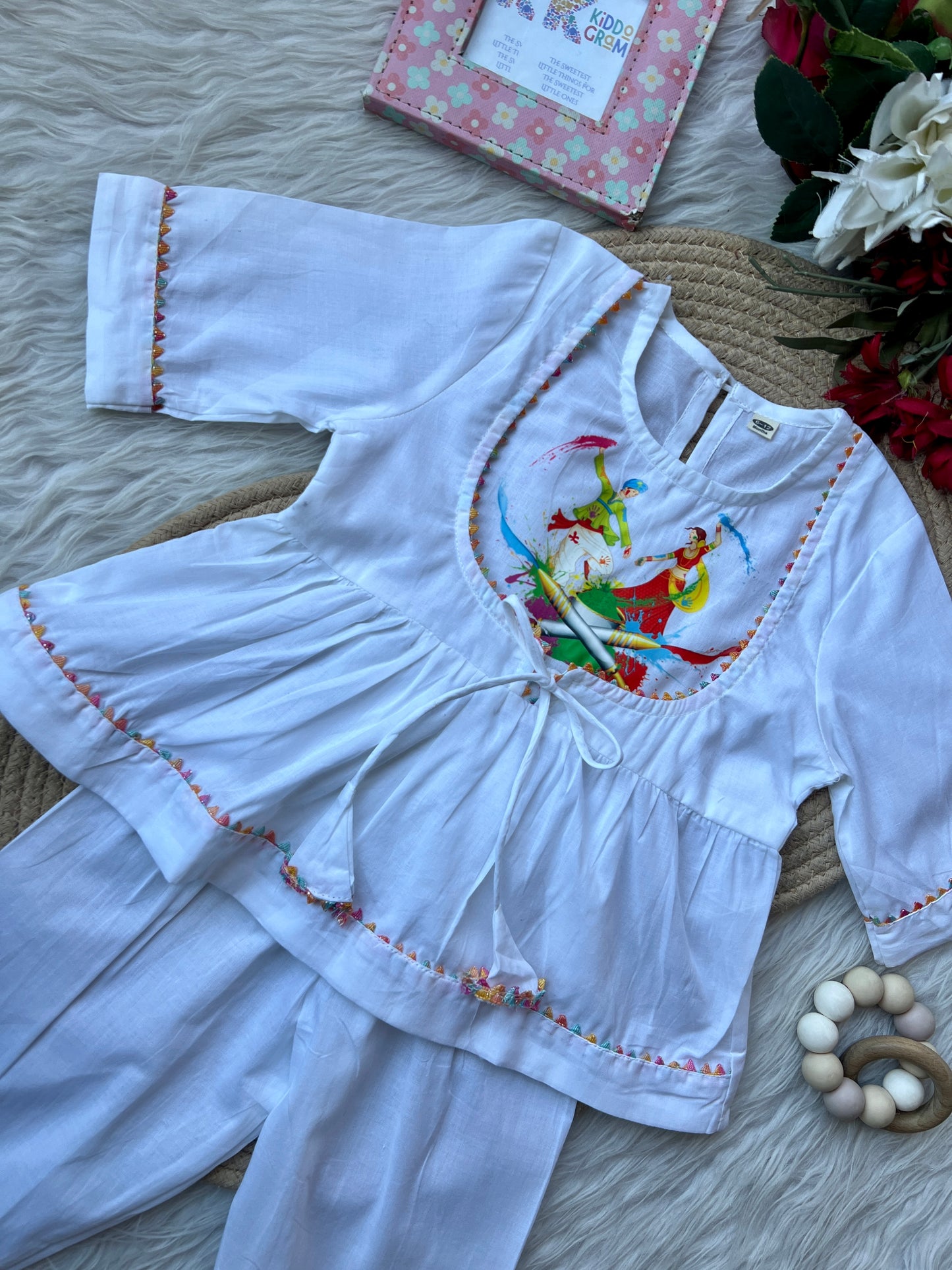 Holi vibe suits NAS942