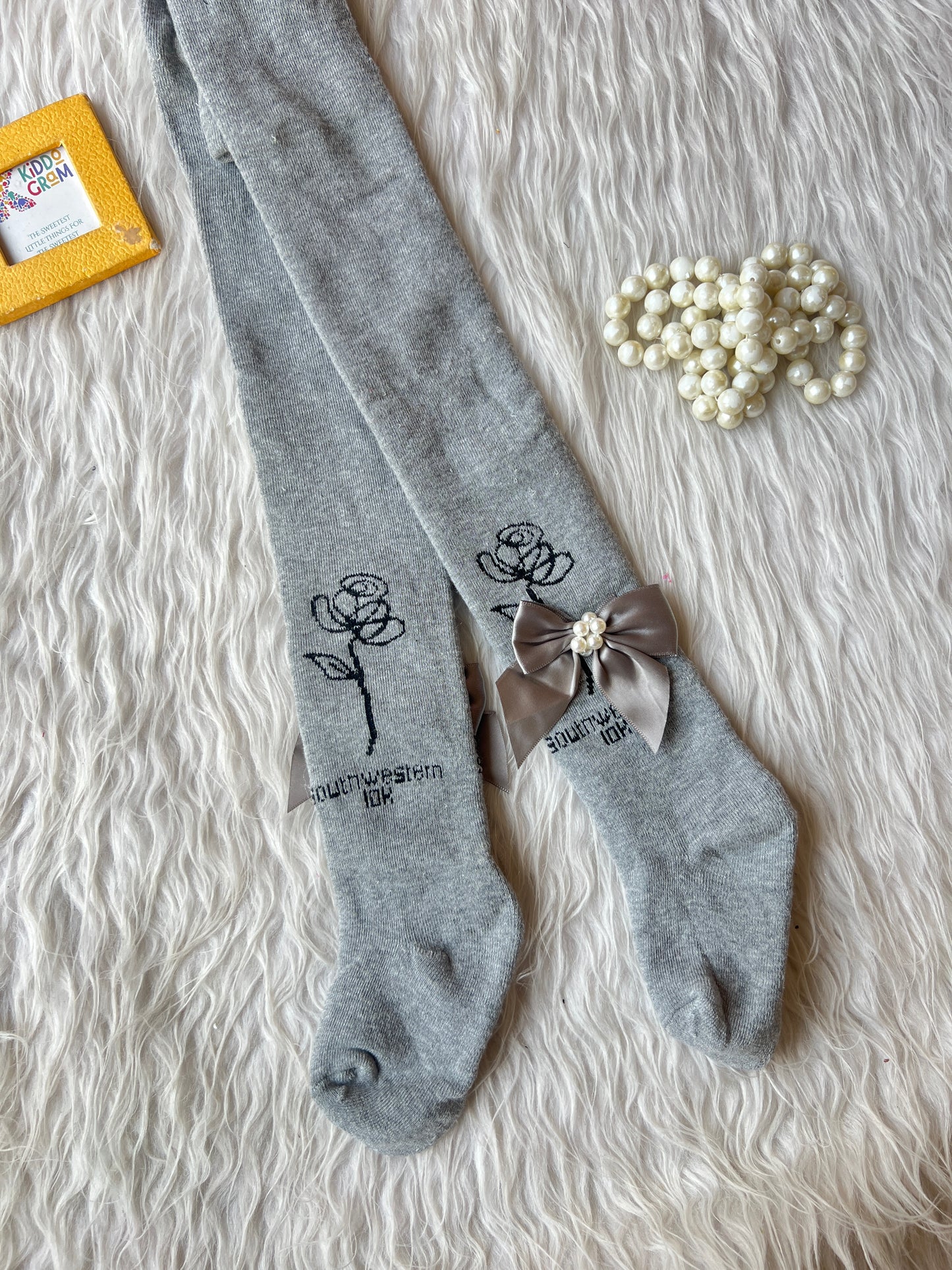 Grey Rose pearl stocking