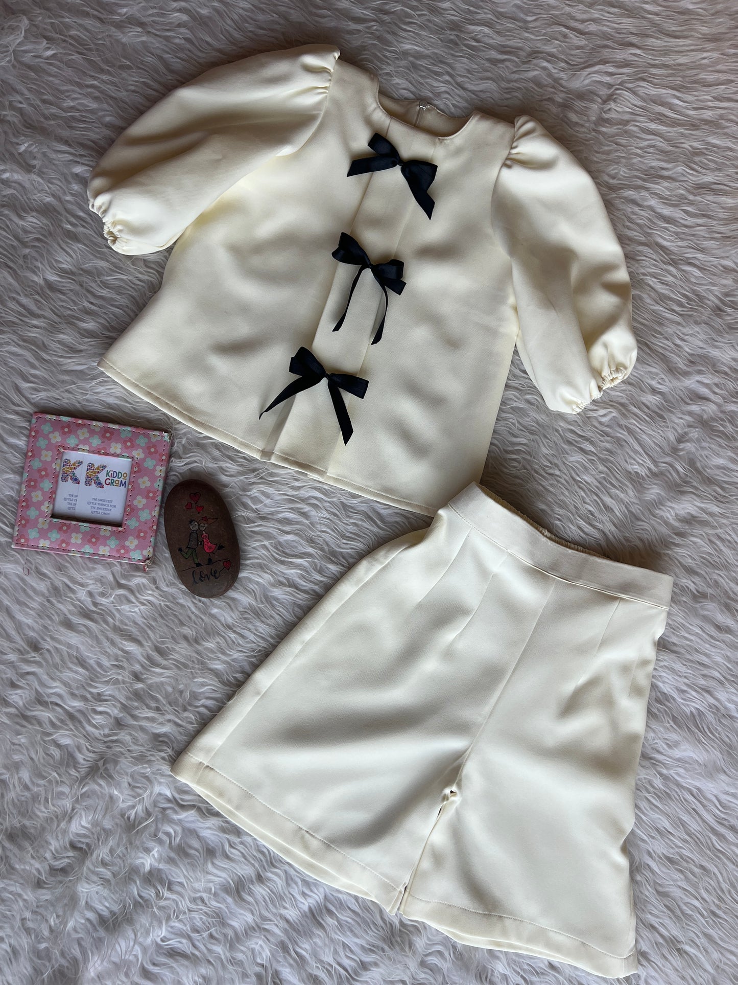 Little Bow Charm Set NAS1428