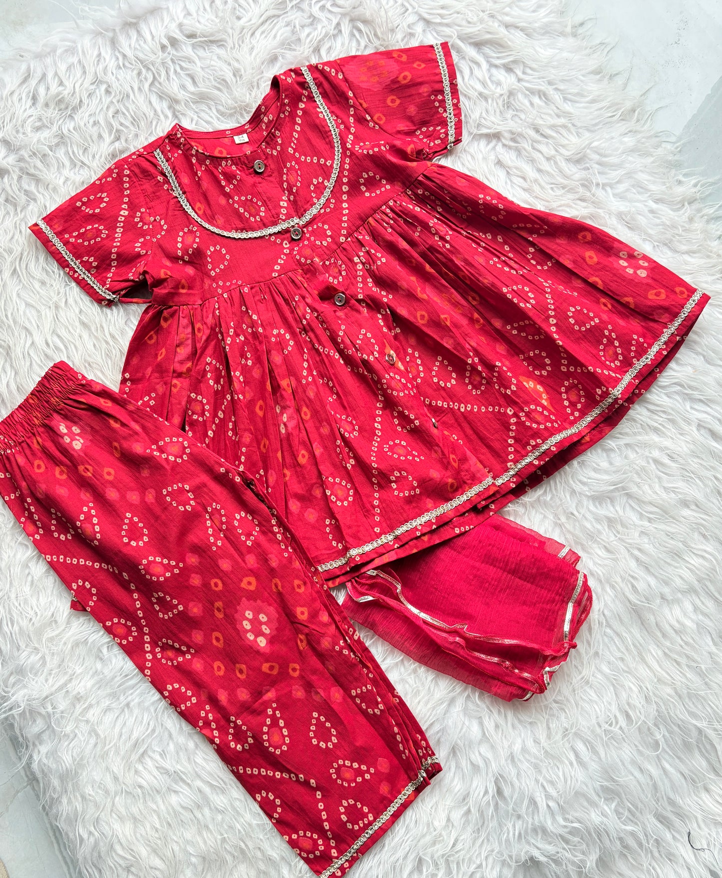 Little Diva Bandhani set