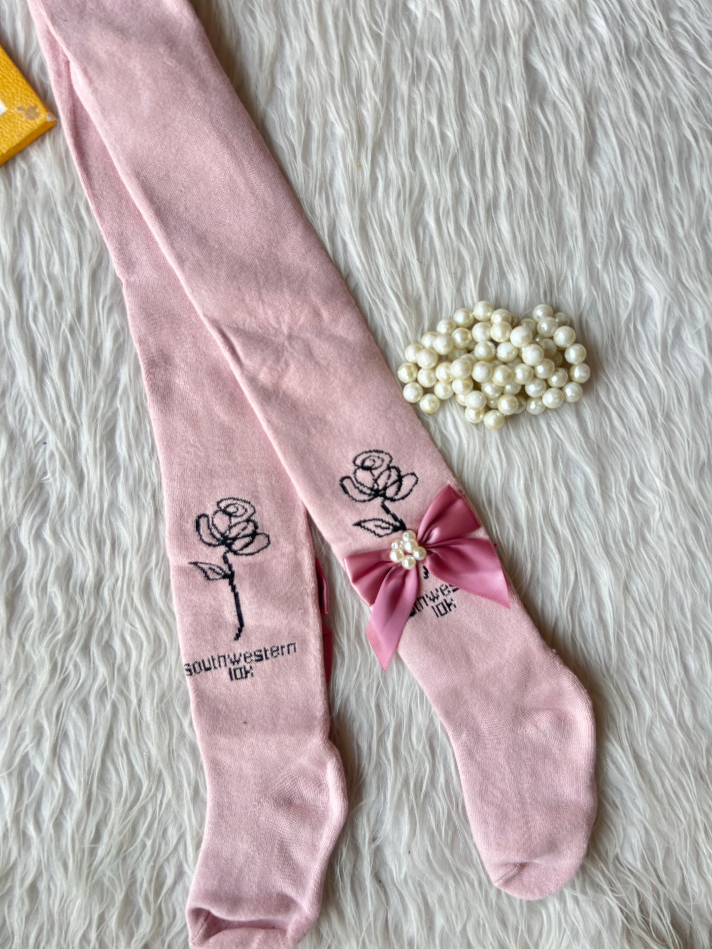 Pink rose pearl stocking
