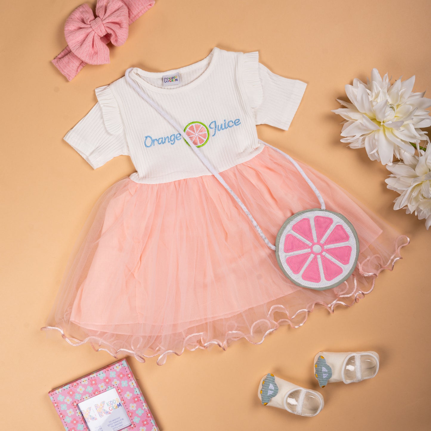 White Pastel Petals NAS21