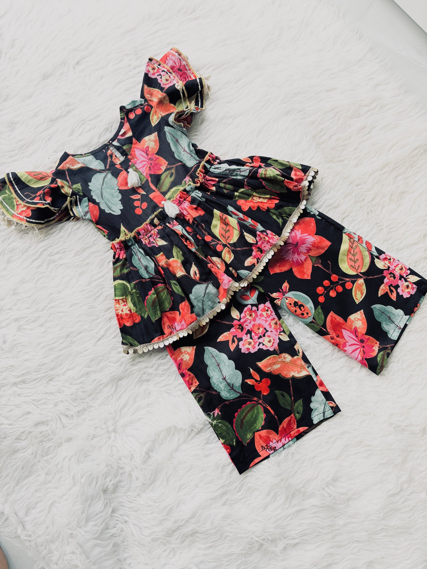 Black beauty suit NAS628