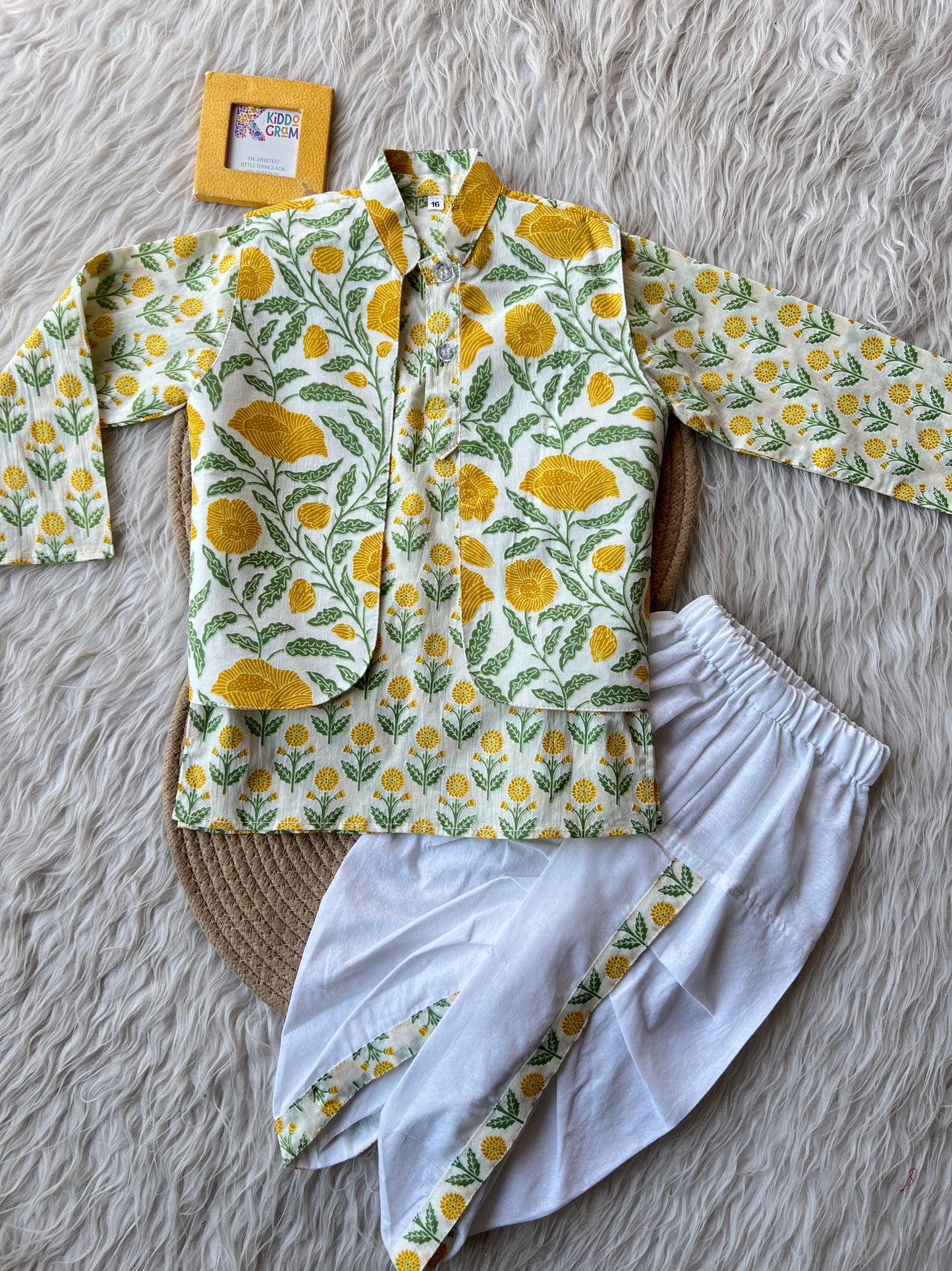 Golden kurta set