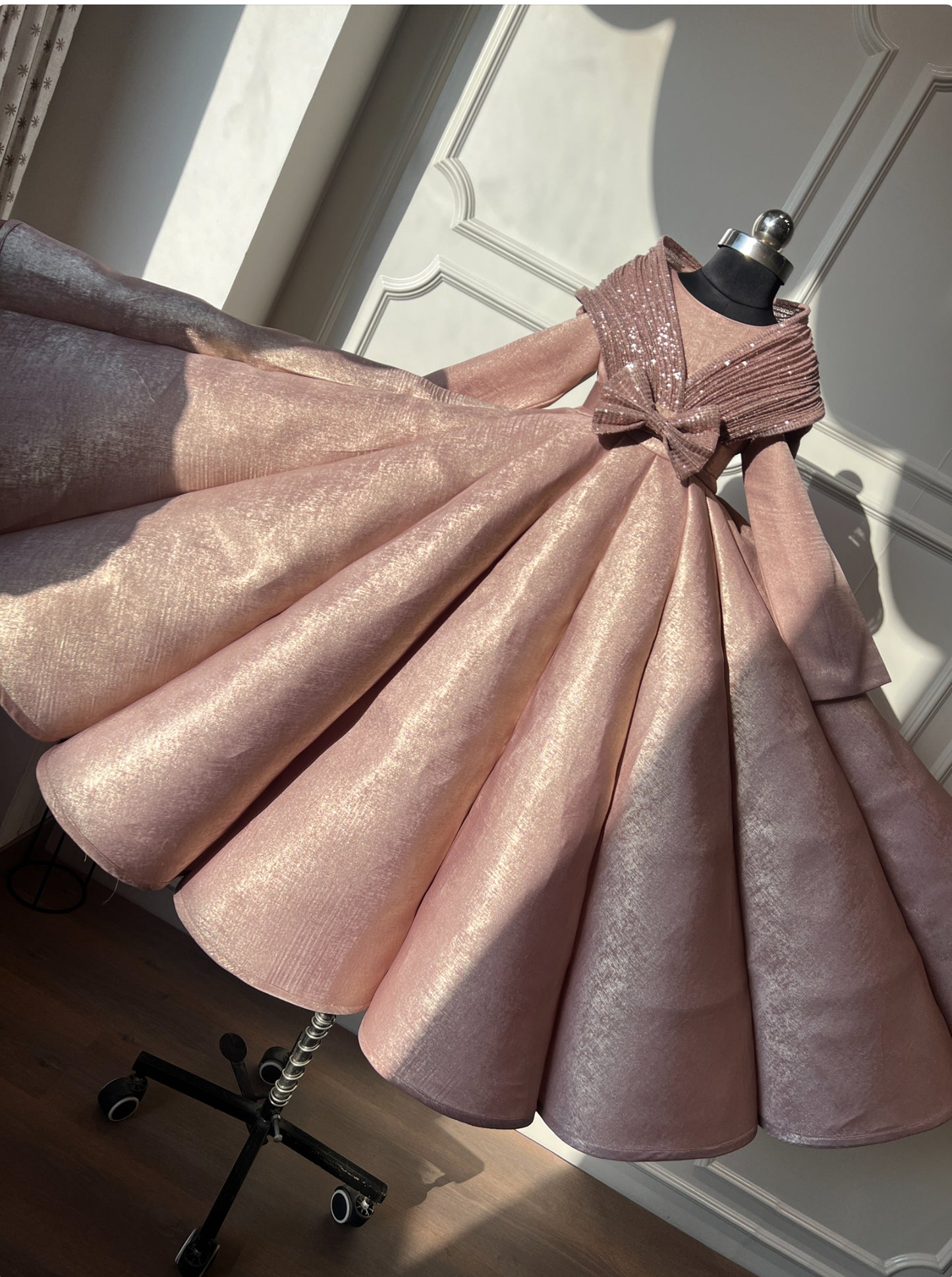 Blush Bow Twirl Gown✨ NAS1376