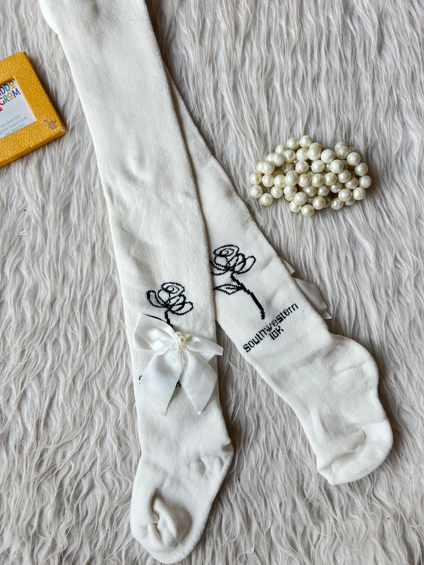 White rose pearl stocking
