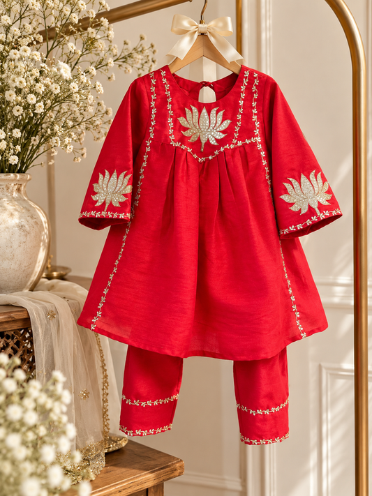 Gul-e-Lotus chogga set NAS1766