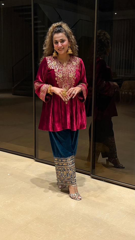 Velvet Shine Ensemble NAS1302