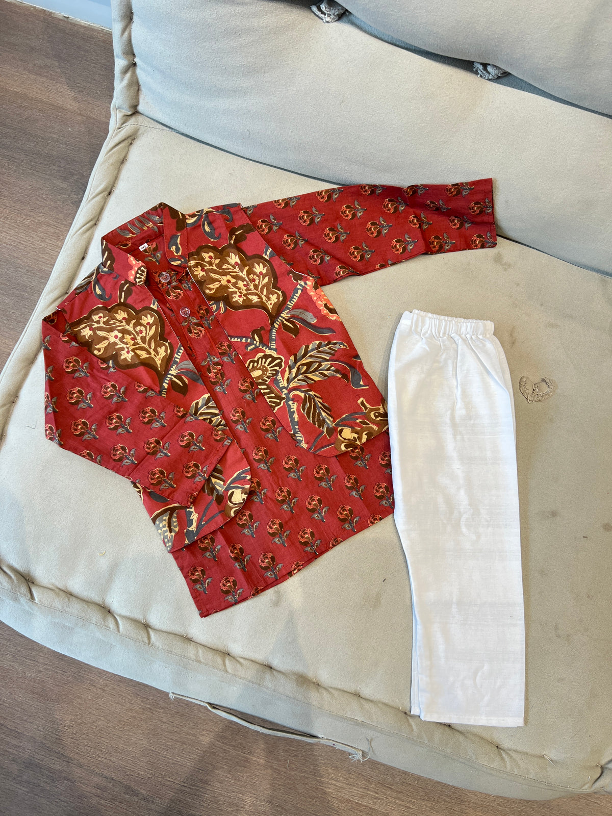 Mehr-e-Shaahi kurta set NAS1870