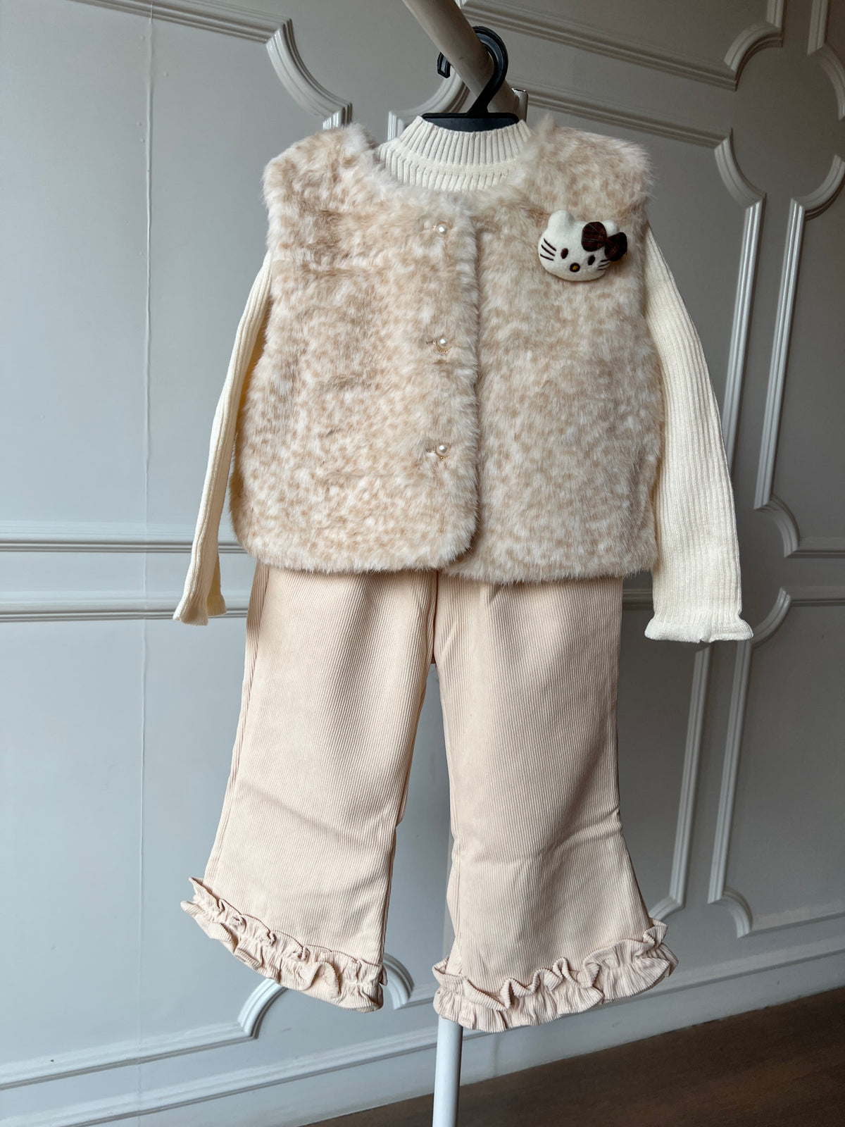 Ivory Kitty Chic Coordset NAS1848