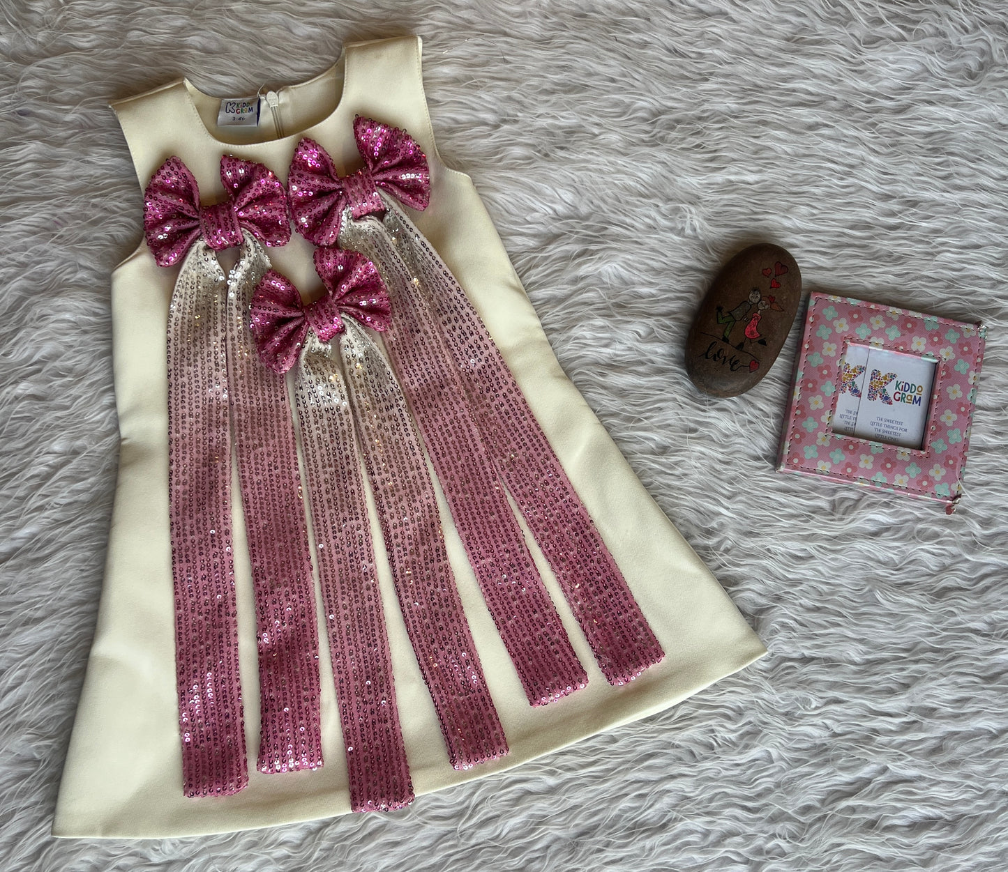 Blush Bow Belle NAS1491