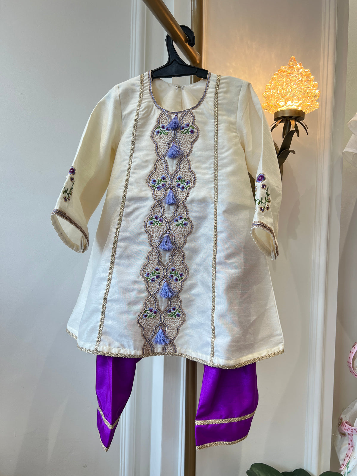 The Royal Resham Chogga set