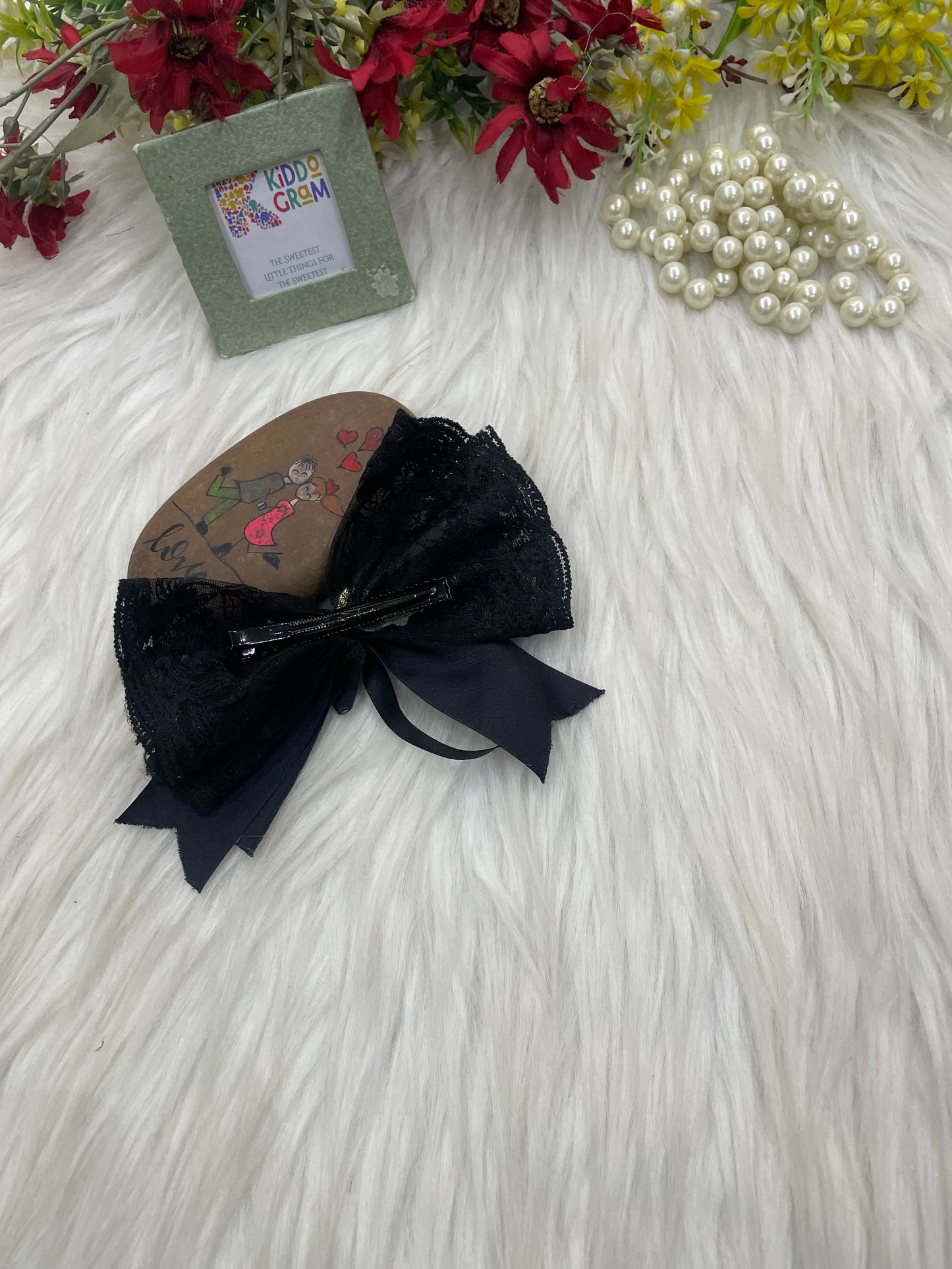 black darling bow