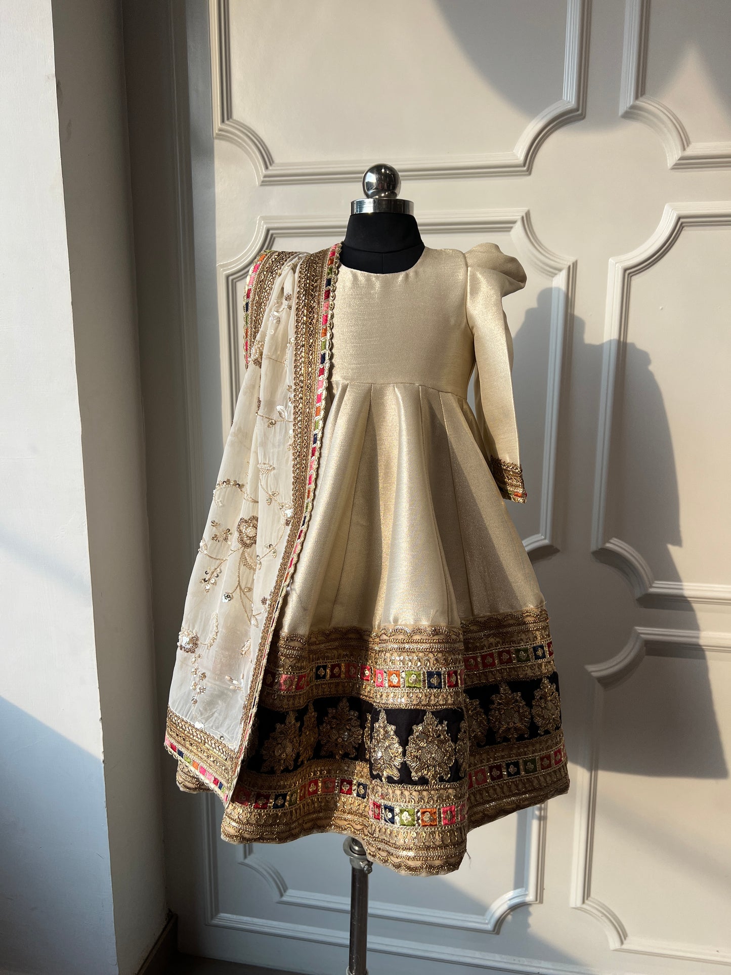 Noor Mahal Anarkali NAS1492