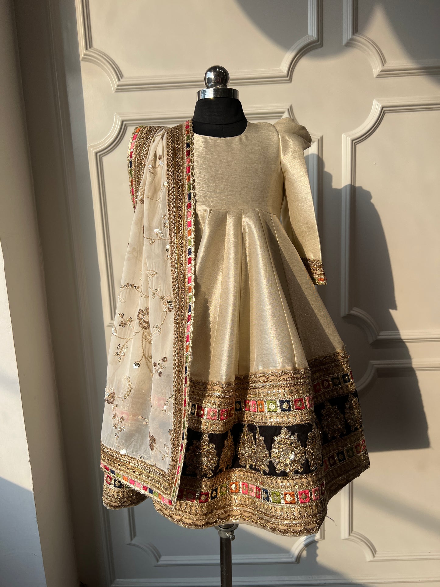 Noor Mahal Anarkali NAS1492