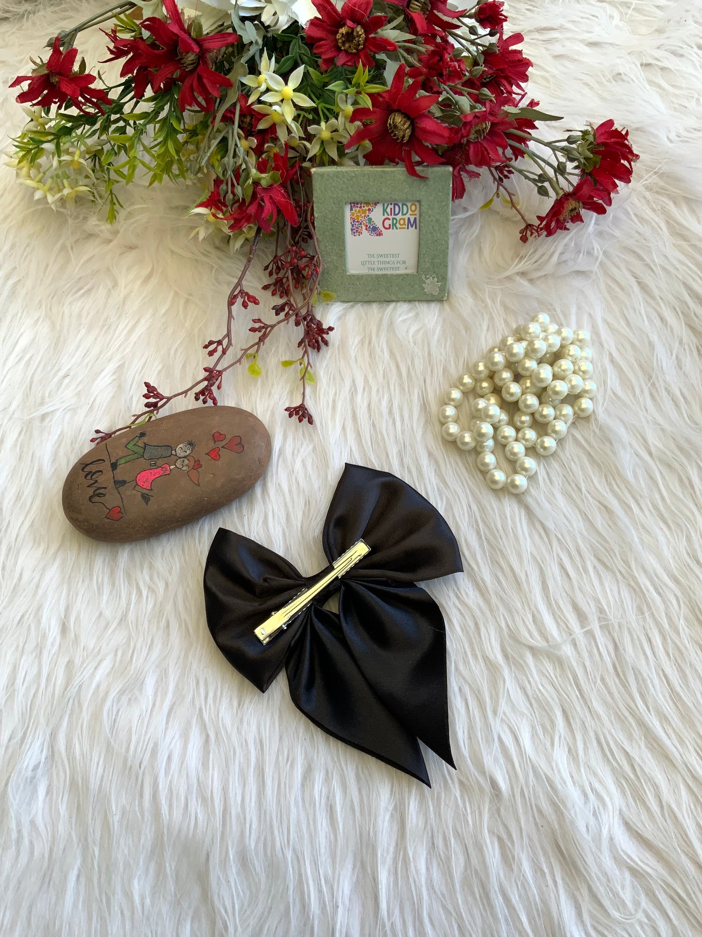 Black Daisy Bow