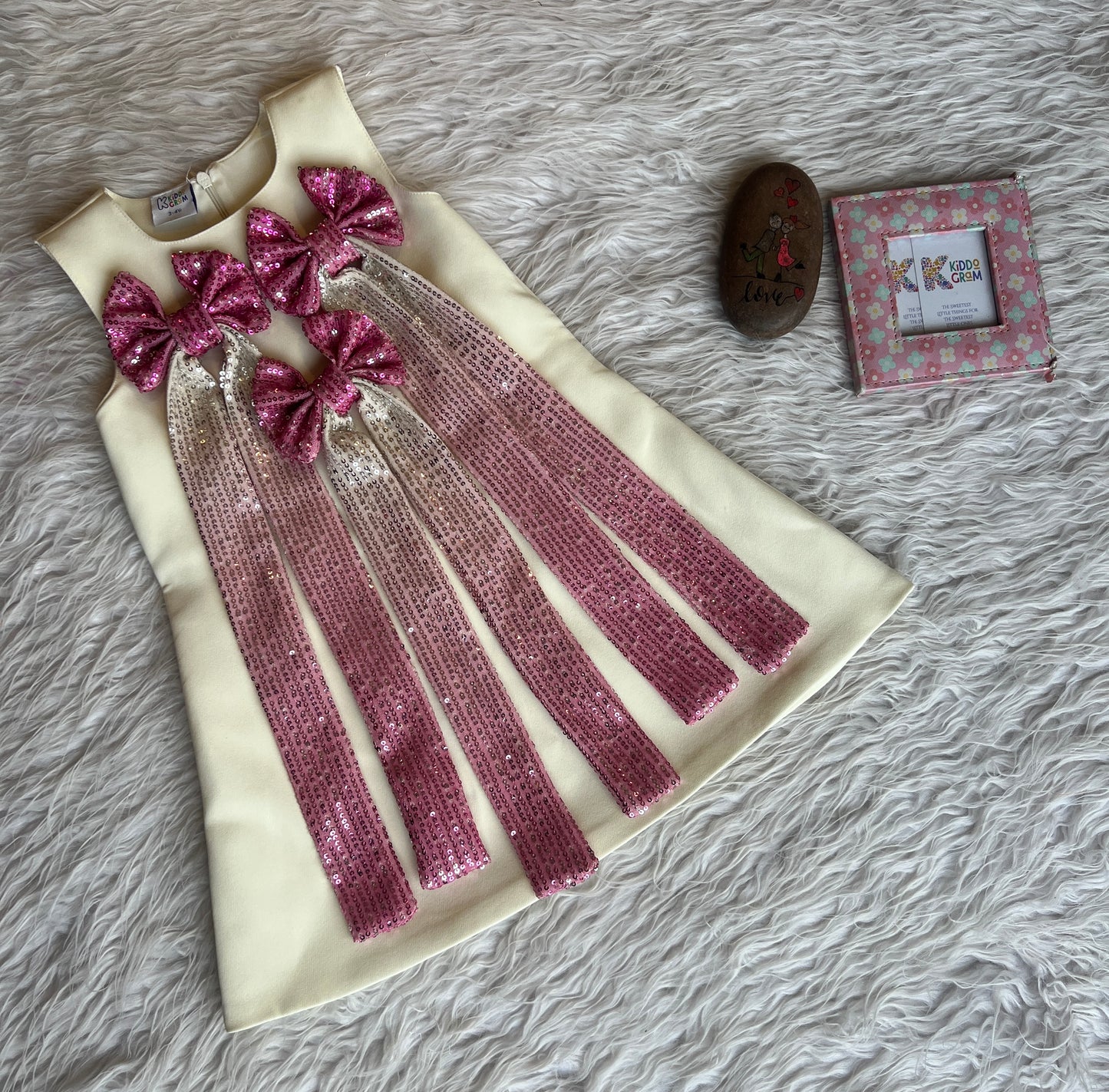 Blush Bow Belle NAS1491