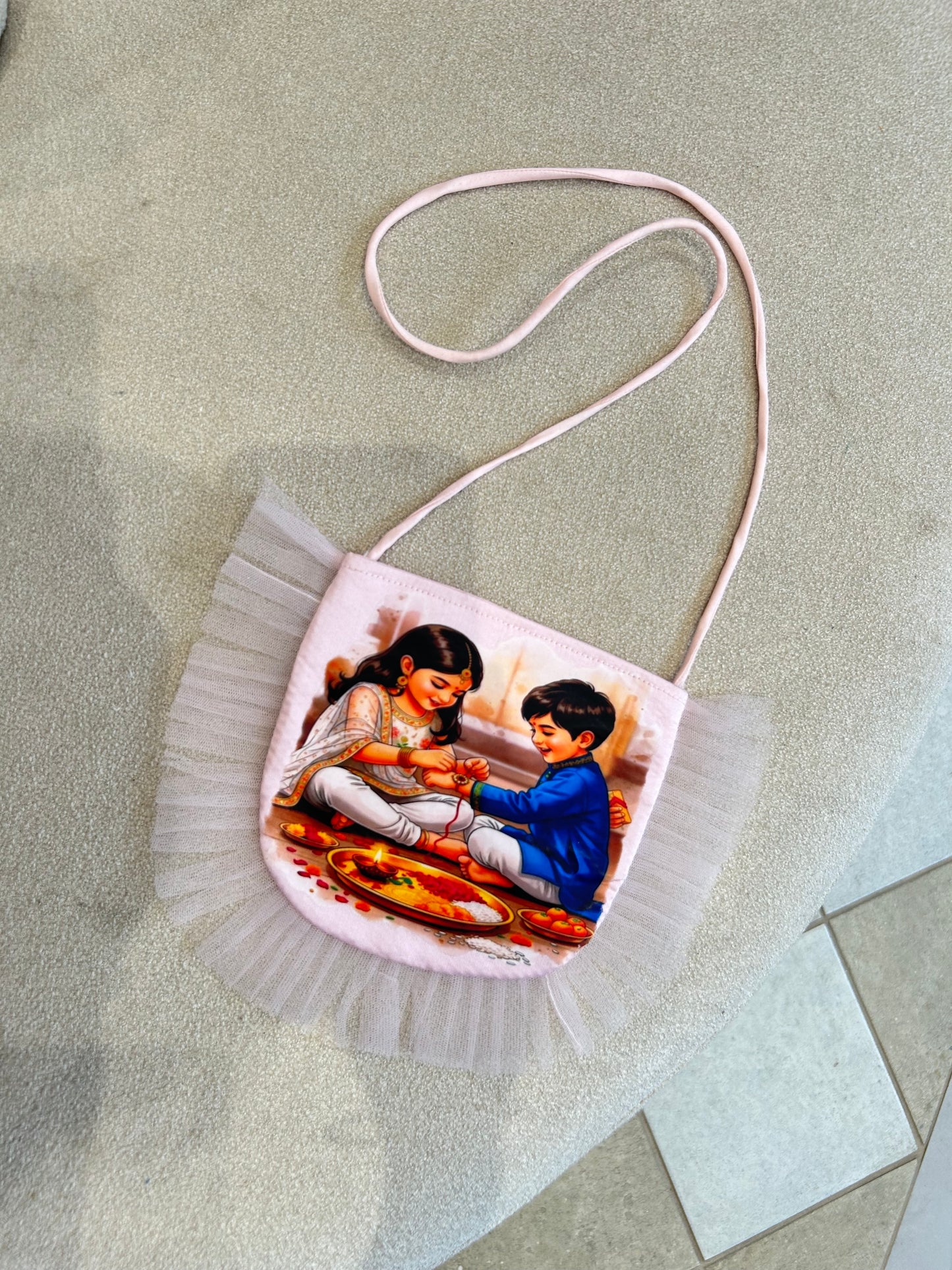 Rakhi Reverie purse NAS1701