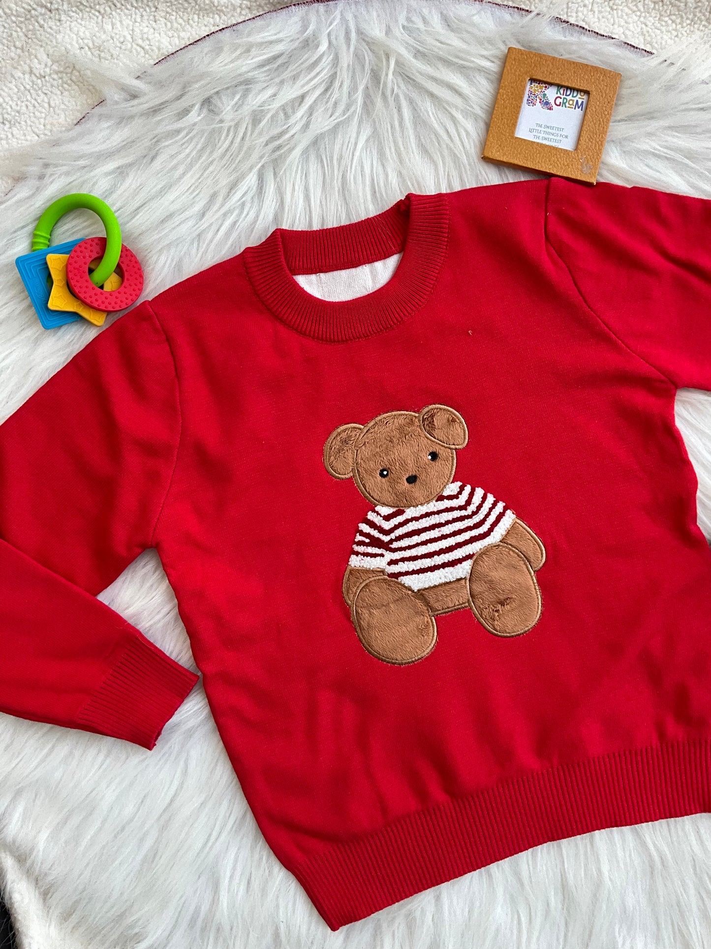 Bear Hug Sweat Shirt