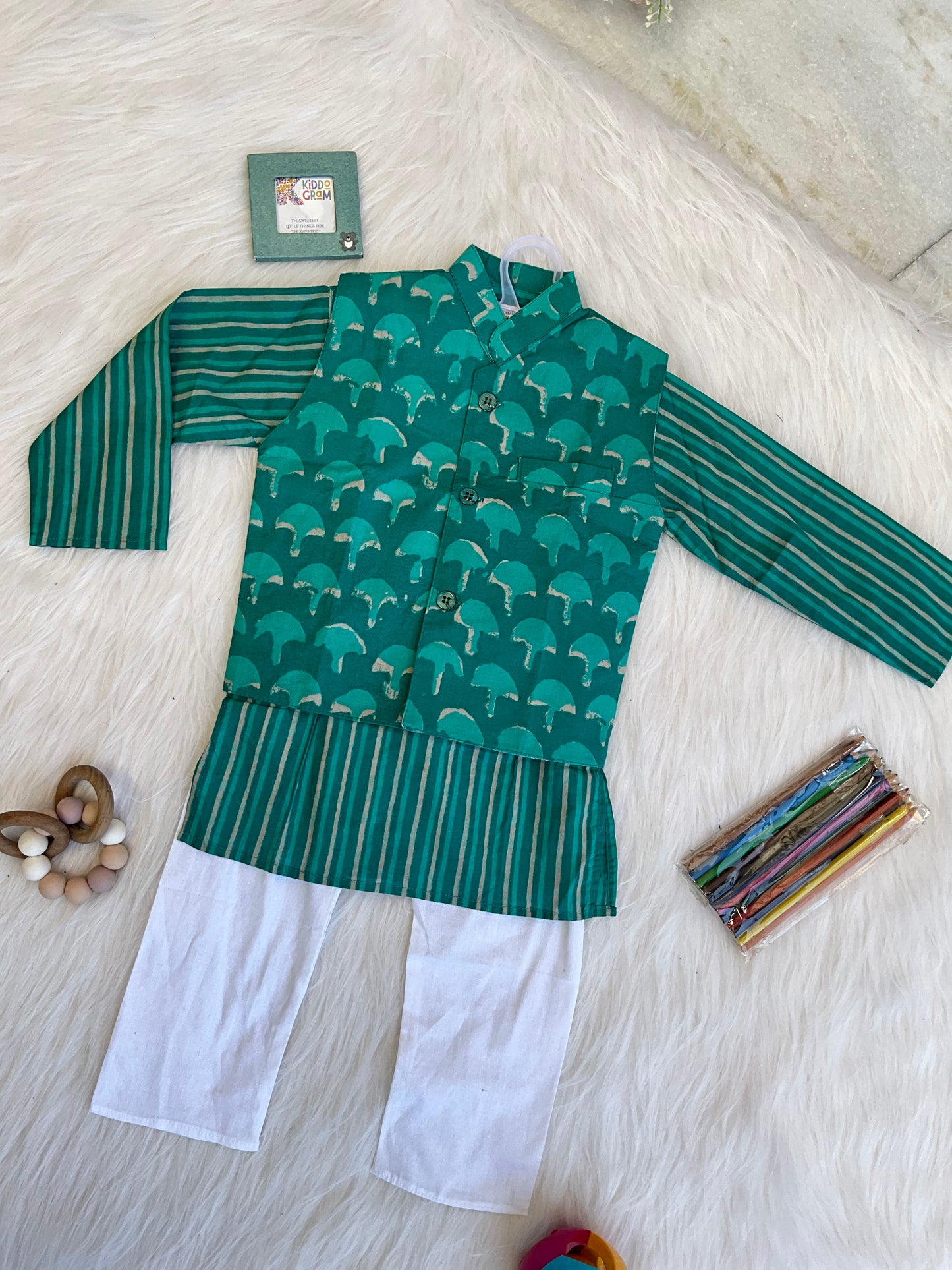 Traditional Charm Kurta Set