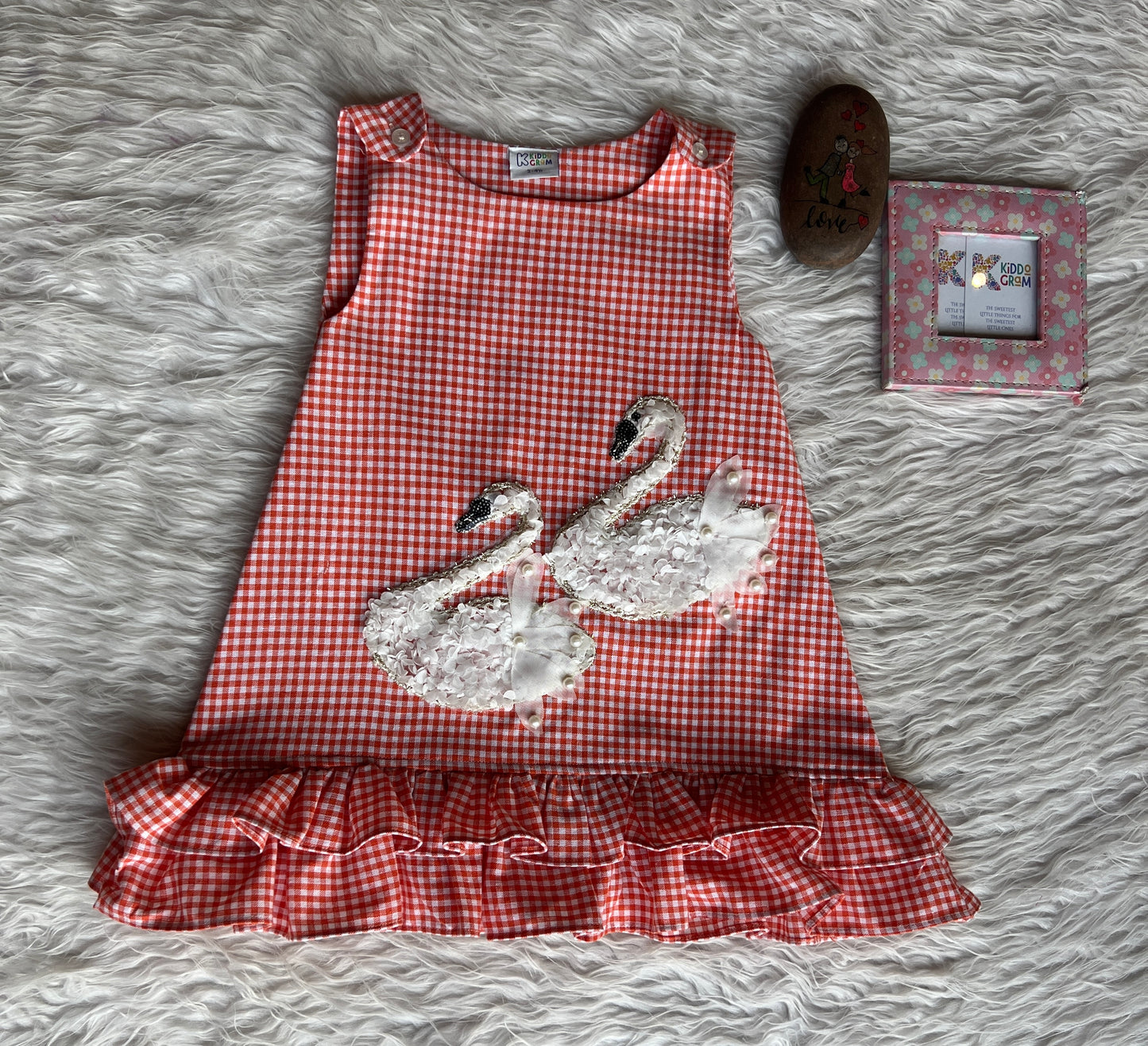 Cherry Swan Charm NAS1419