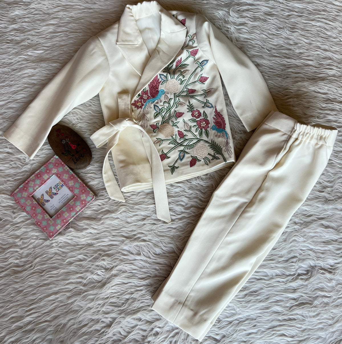 White knot coat set NAS1520