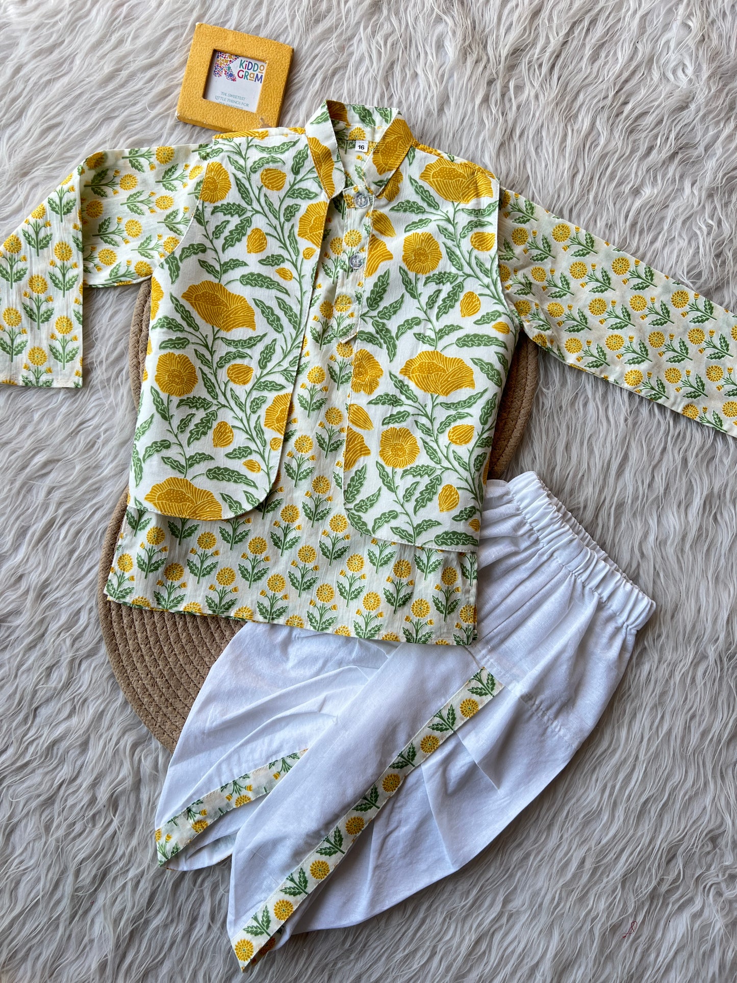 Golden kurta set