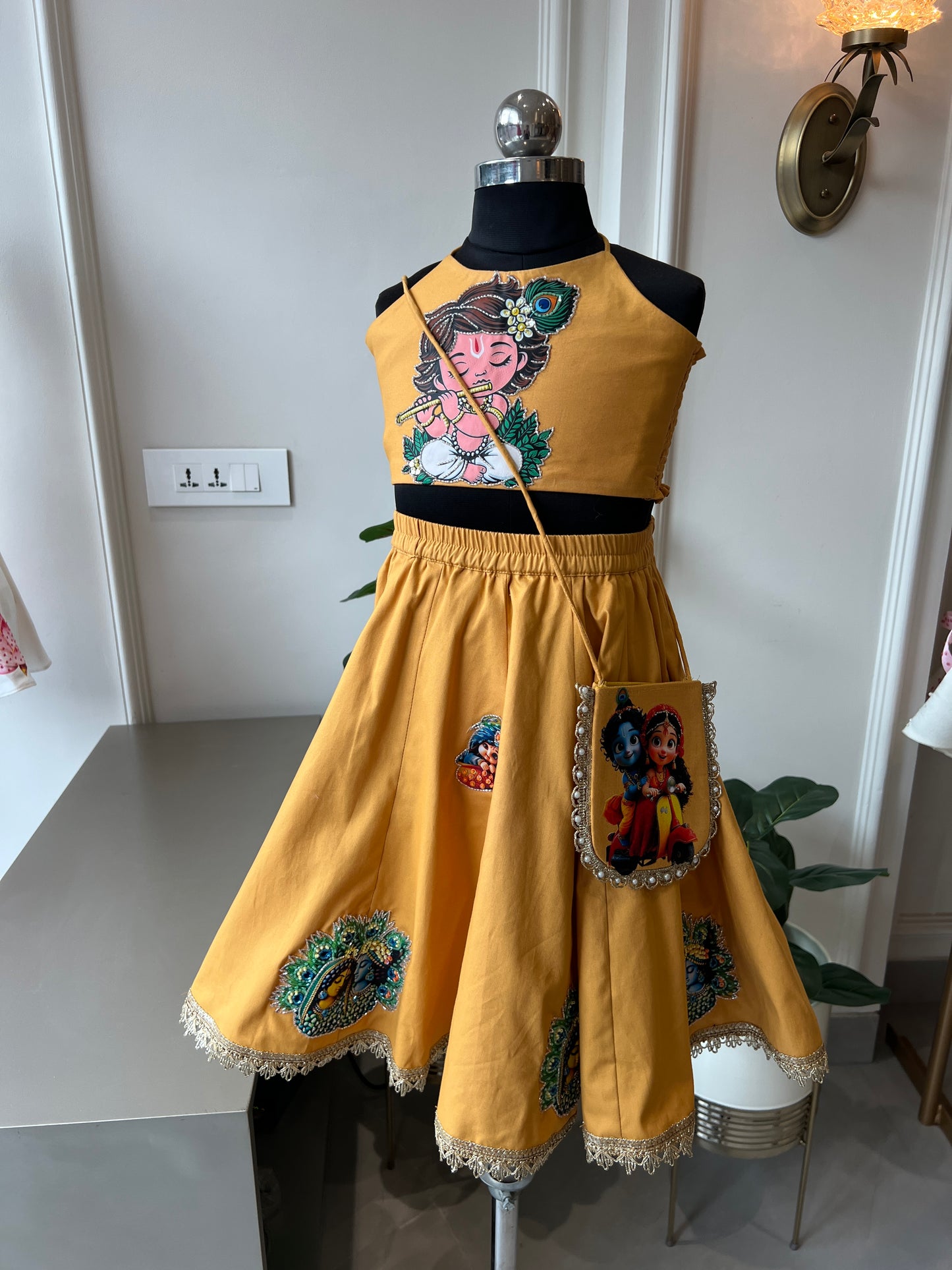 Little Kanha Charm NAS1689