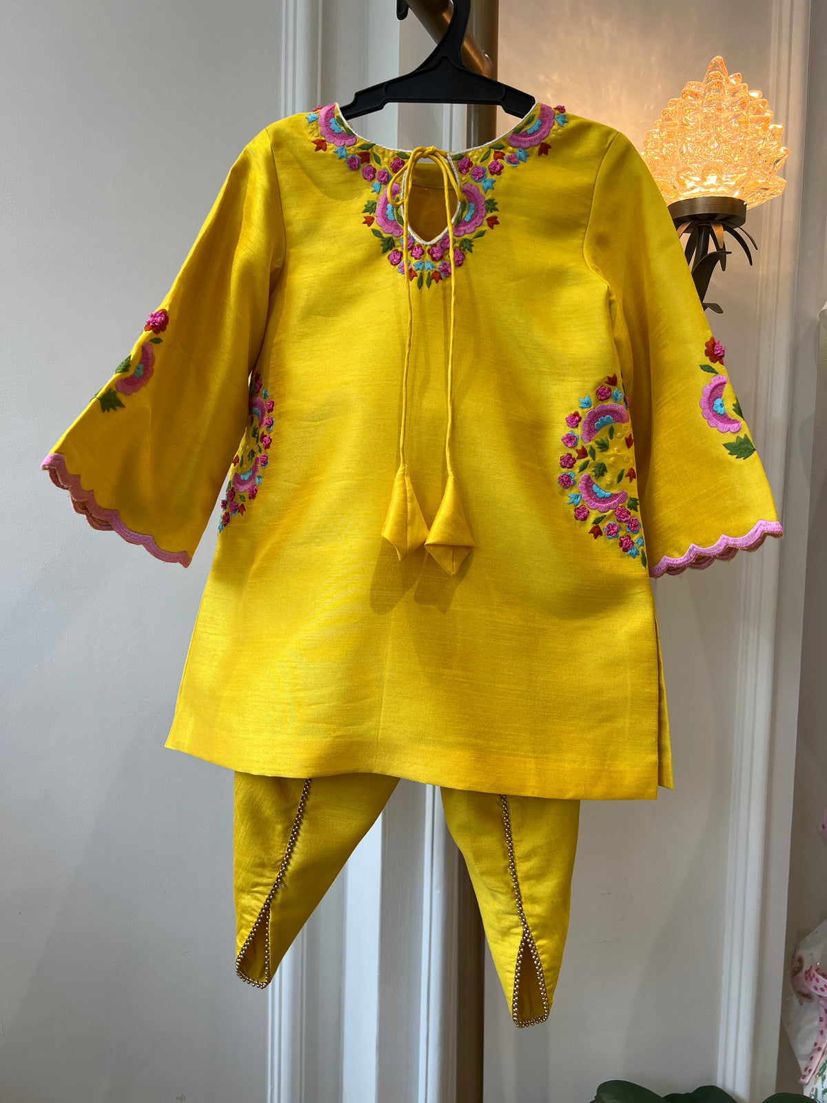 Sunehri Noor Chogga Set