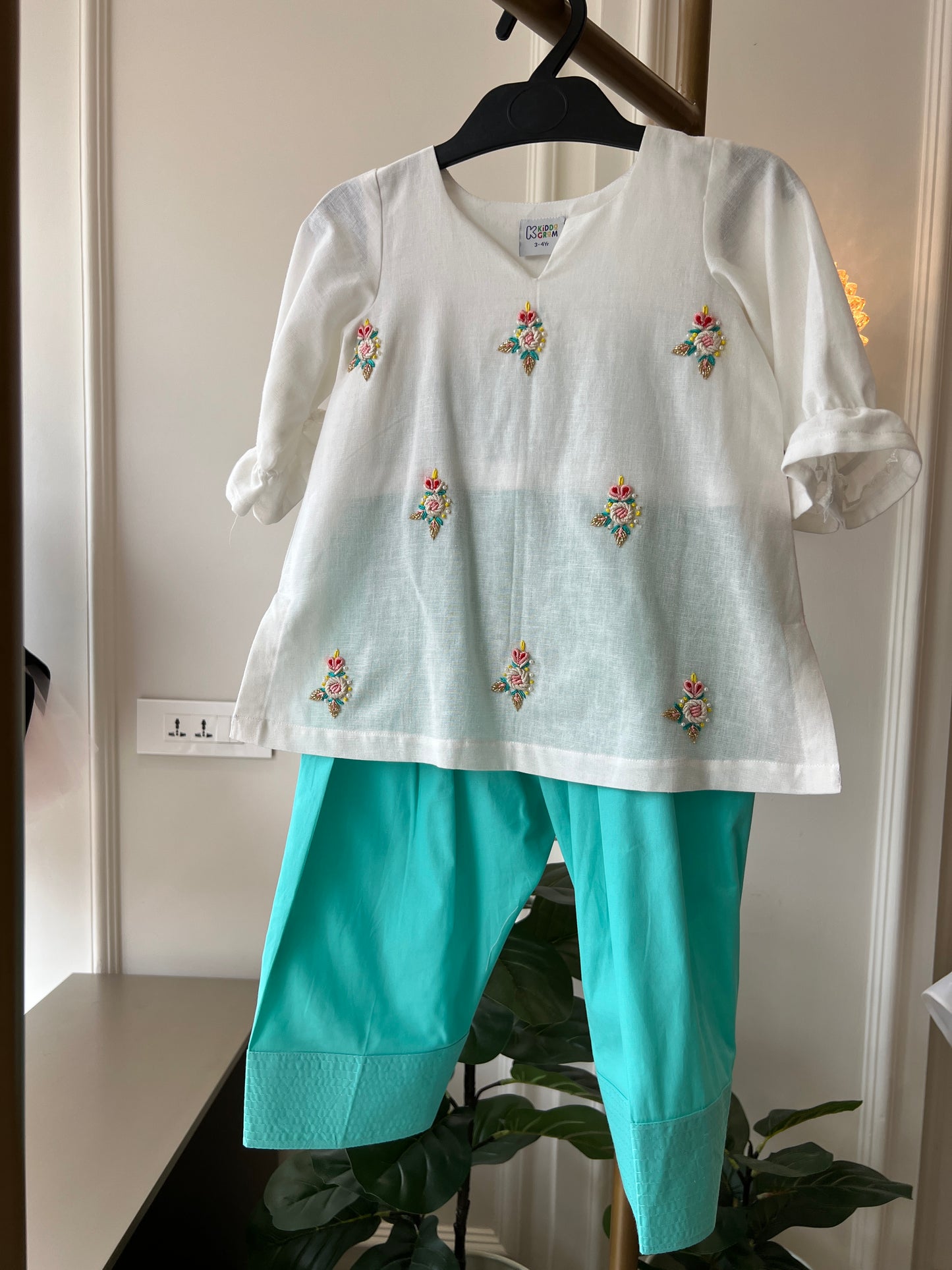 Sea Mist farshi suit