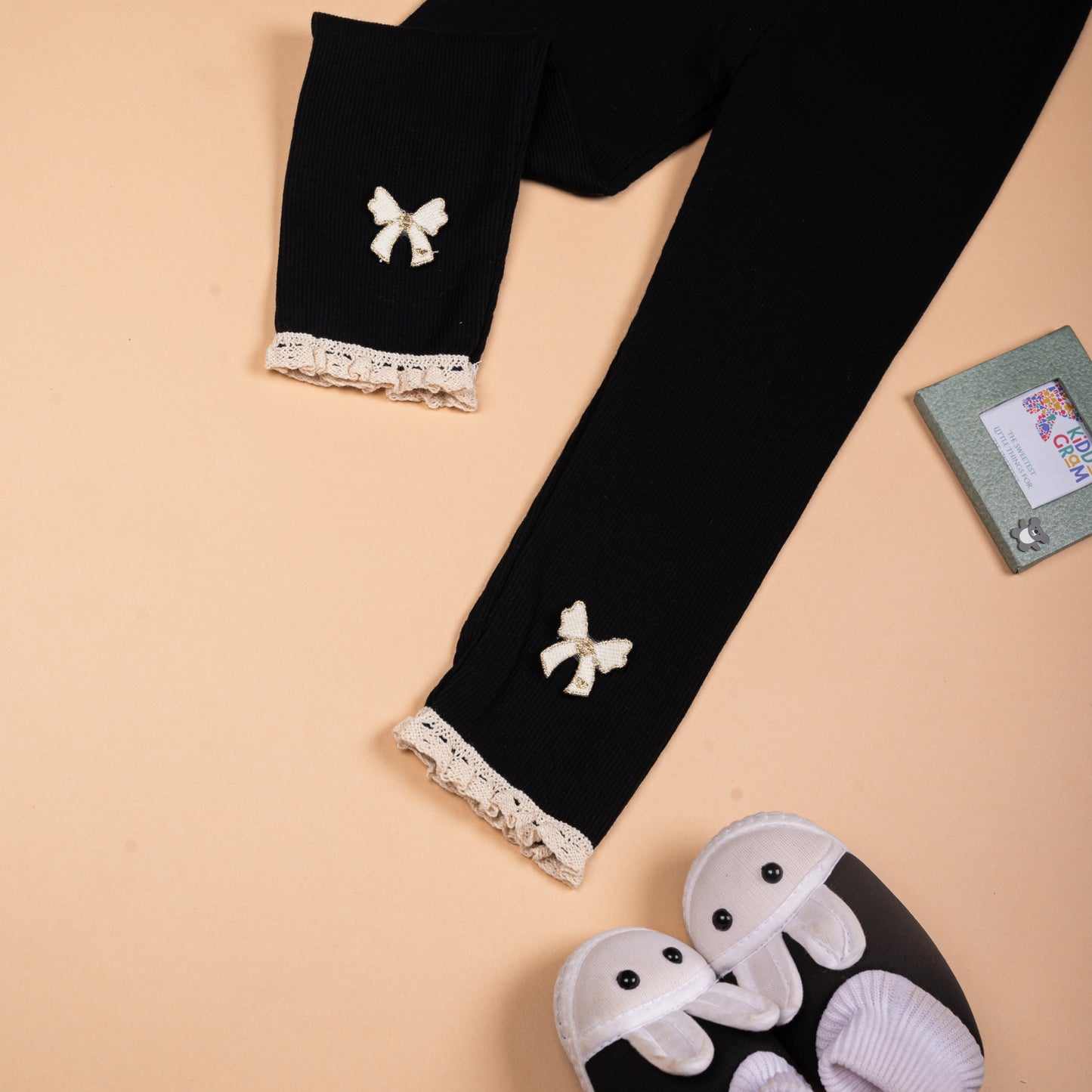 Bowtiful Bundle Leggings