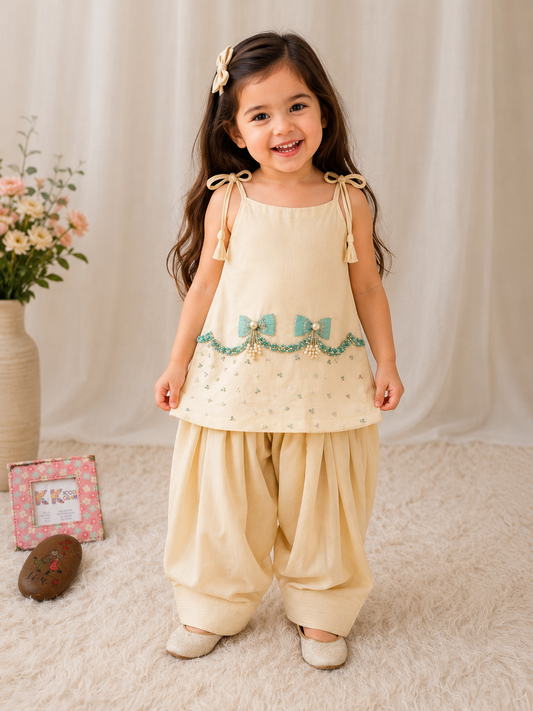 Tassel tail farshi suit NAS1528