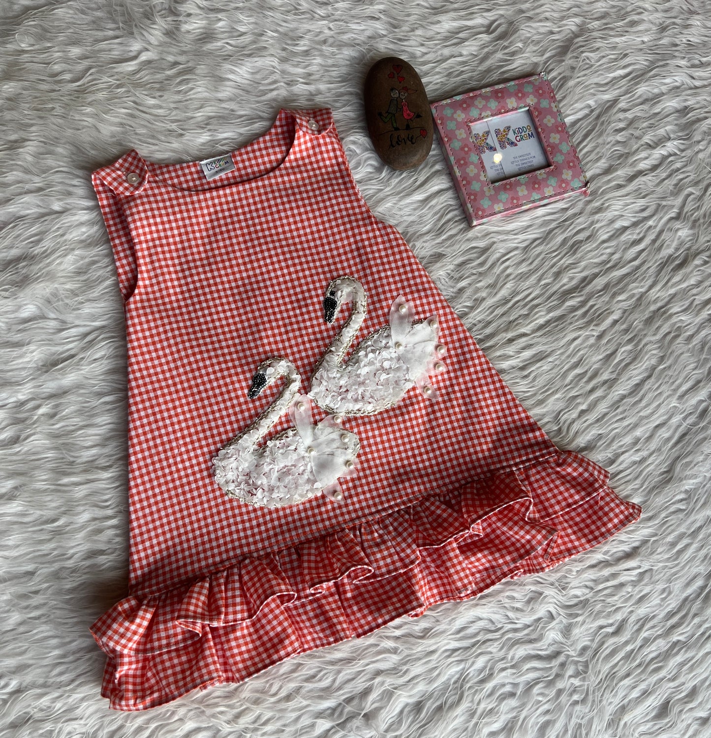 Cherry Swan Charm NAS1419