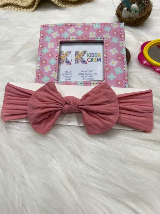 Glamour Coral Bow